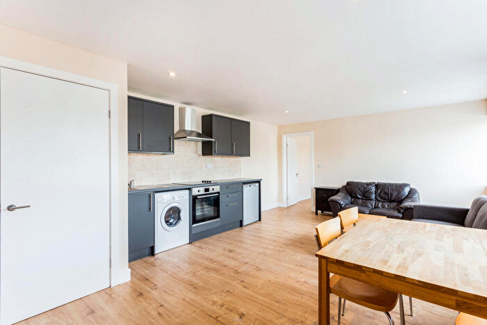 1 Bedroom Flat To Rent In Tavistock House, Tavistock Street, Bletchley, Milton Keynes, MK2