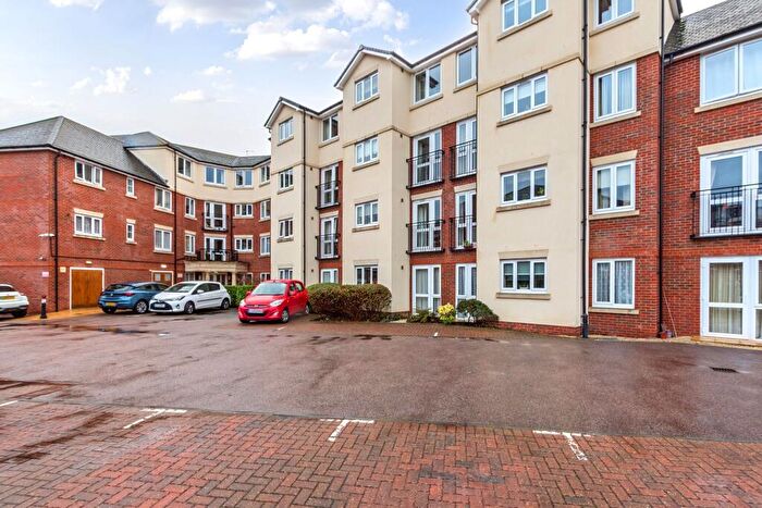1 Bedroom Flat For Sale In High Street, Atkins Lodge, BR6