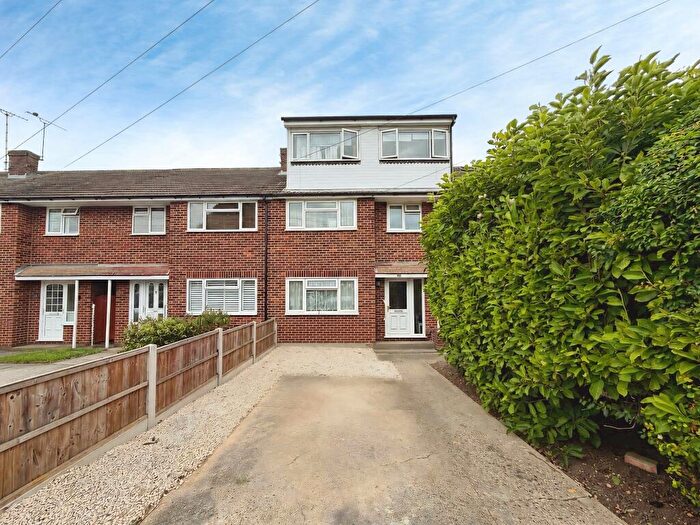 5 Bedroom Terraced House For Sale In Donald Way, Moulsham Lodge - Investors Only, CM2