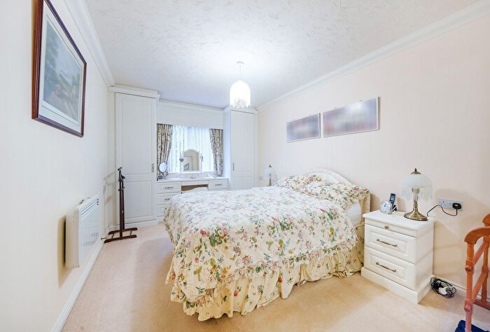 2 Bedroom Flat For Sale In Heathville Road, Gloucester, Gloucestershire, GL1