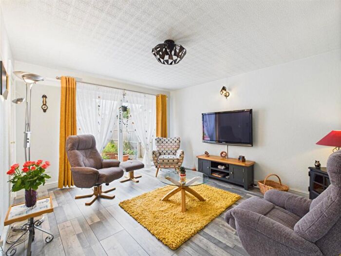 2 Bedroom Semi-Detached House For Sale In Bruce Road, Kidderminster, DY10