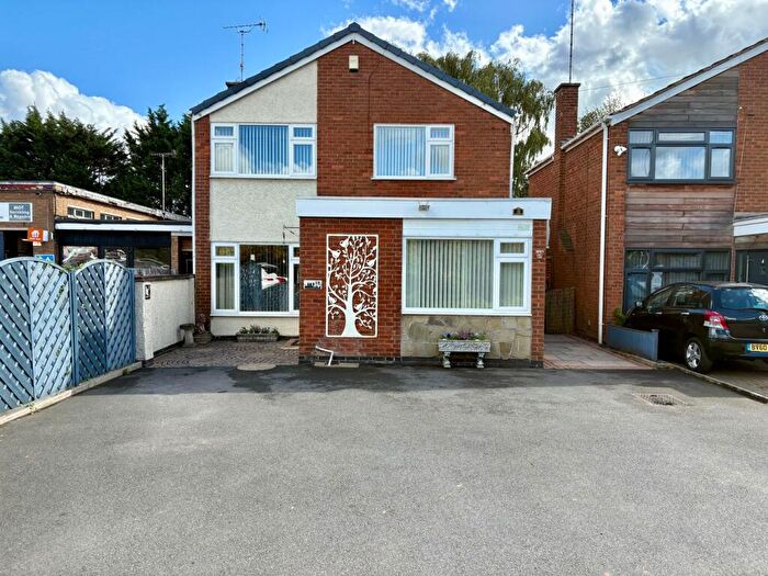 4 Bedroom Detached House For Sale In Cambridge Road, Whetstone, Leicester, LE8