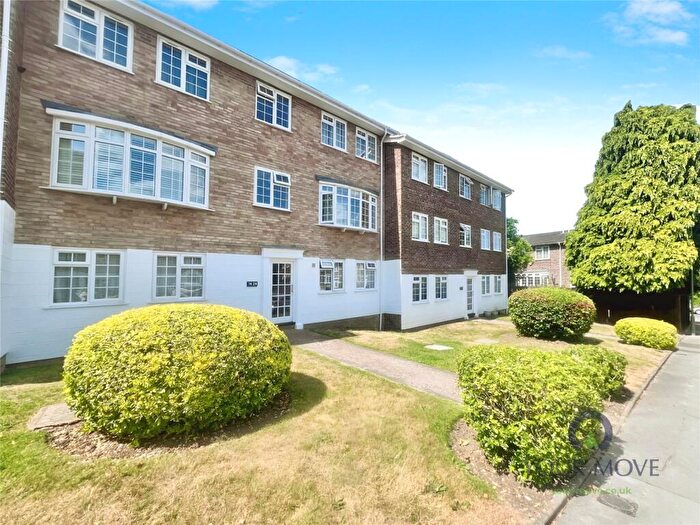 1 Bedroom Flat For Sale In Tavistock Road, Bromley, BR2