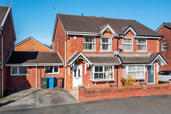 3 Bedroom Semi Detached House For Sale In Doris Street, Chorley, PR6