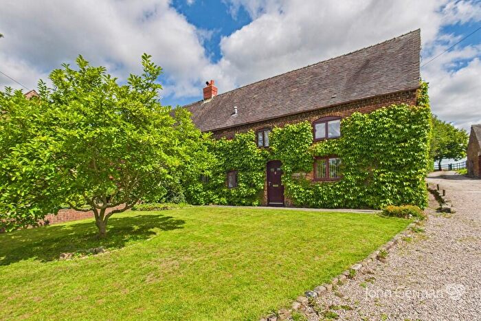 4 Bedroom Barn Conversion For Sale In Kingsley Moor, Stoke-on-Trent, ST10