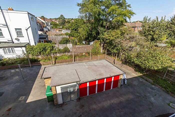 2 Bedroom Apartment To Rent In Havant Road, Farlington, PO6