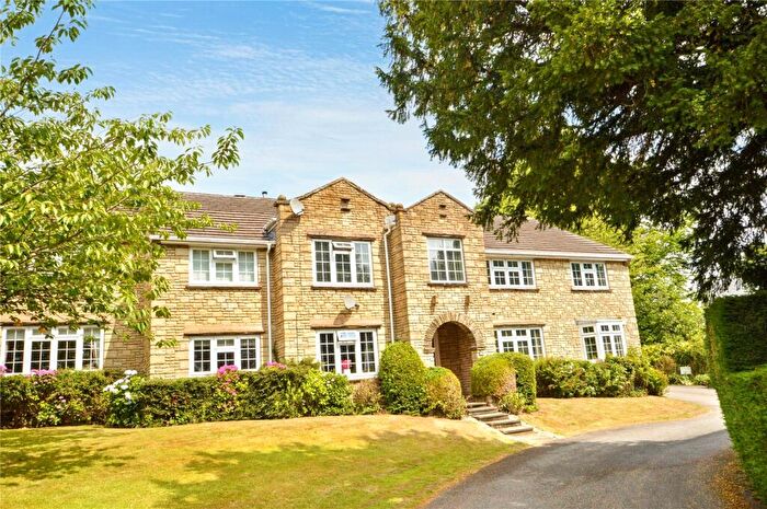 2 Bedroom Apartment For Sale In Glendower Park, Adel, Leeds, West Yorkshire, LS16