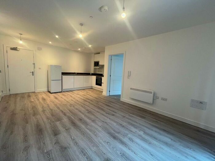 2 Bedroom Apartment To Rent In Fox House, Erasmus Drive, Derby, DE1