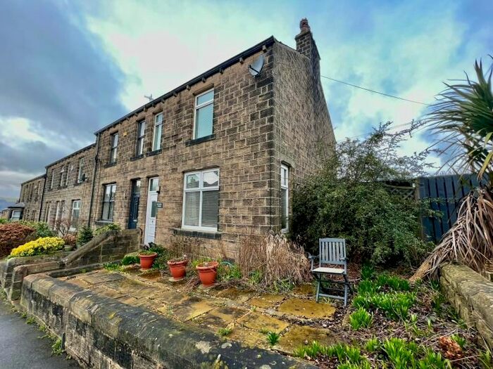 3 Bedroom Terraced House To Rent In Browfield Terrace, Silsden, BD20