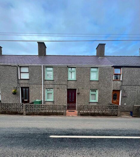 3 Bedroom Terraced House To Rent In Tan Y Ffordd, Y Ffor, Pwllheli, LL53