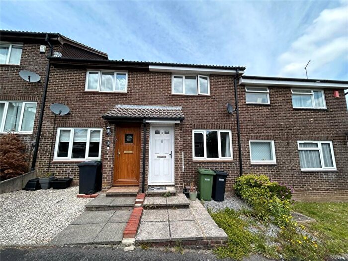 2 Bedroom Semi-Detached House To Rent In Quebec Gardens, Bursledon, Southampton, Hampshire, SO31