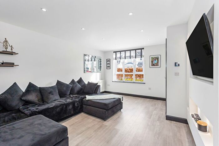 4 Bedroom Detached House For Sale In Hoffmann Place, Duddingston, Edinburgh, EH15