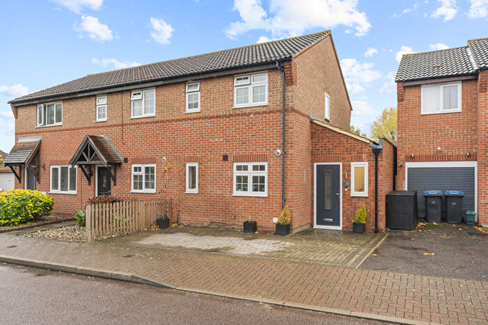 3 Bedroom End Of Terrace House For Sale In Coalport Close, Harlow, Essex, CM17