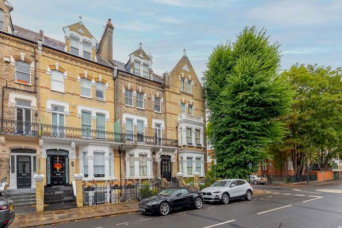 1 Bedroom Flat To Rent In Glazbury Road, London, W14