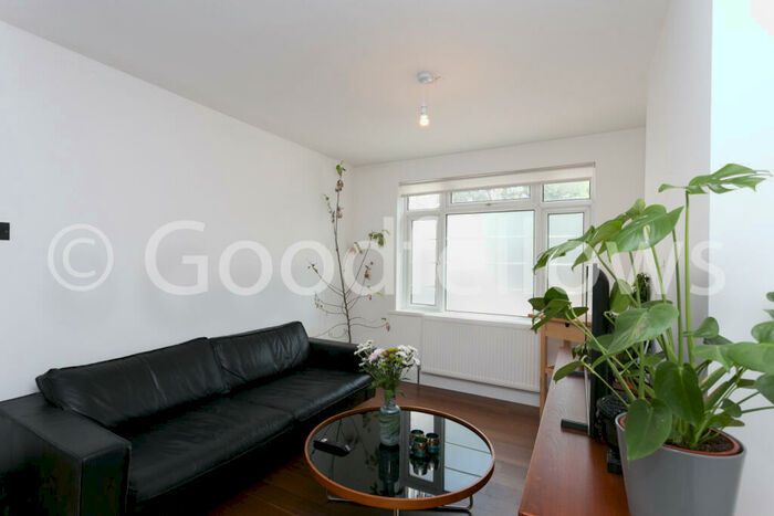 1 Bedroom Apartment To Rent In London Road, Morden, Cle, SM4