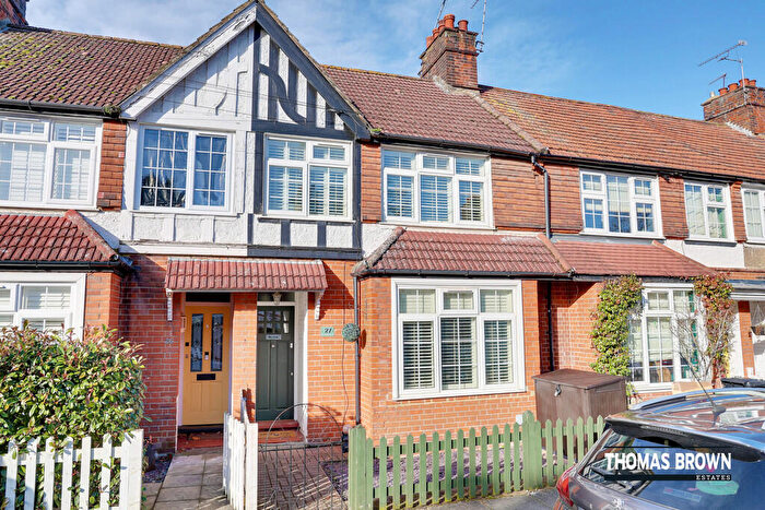 3 Bedroom Terraced House For Sale In Aynscombe Angle, Orpington, BR6