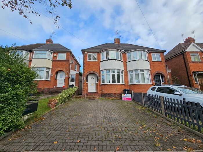3 Bedroom House To Rent In Calshot Road, Birmingham, B42