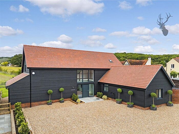 4 Bedroom Property For Sale In Mount End, Theydon Mount, Epping, CM16