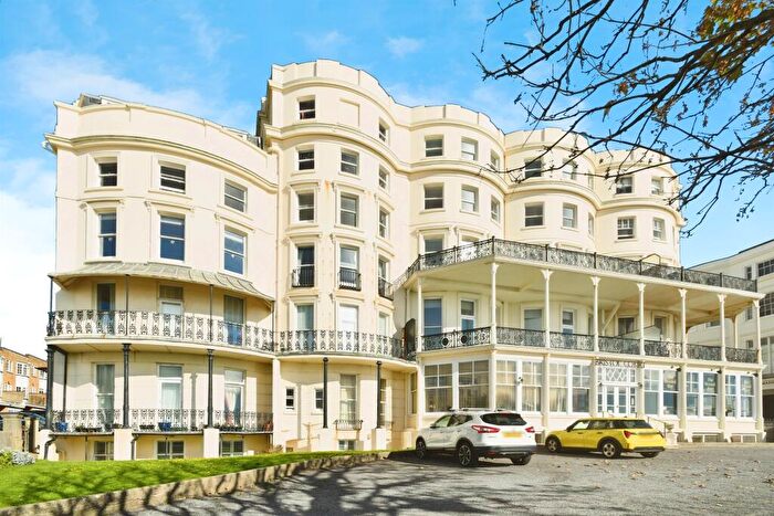 2 Bedroom Flat For Sale In Marine Parade, Brighton, BN2