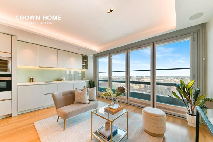 Apartment To Rent In Canaletto Tower, City Road, EC1V