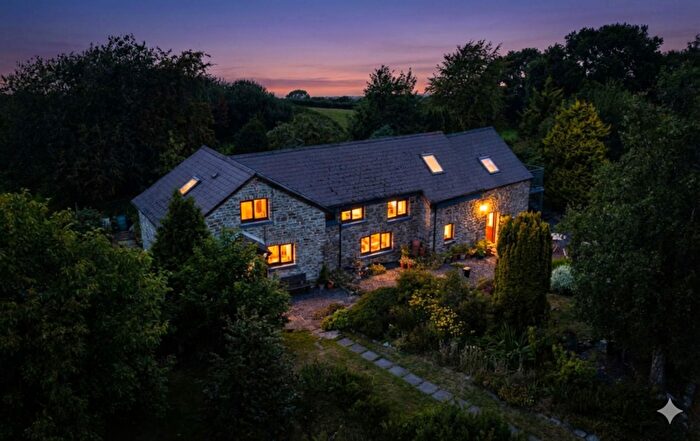 4 Bedroom Detached House For Sale In Panteg, Moylegrove, Cardigan, SA43