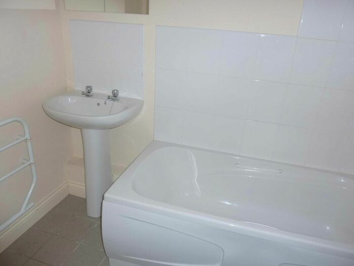 2 Bedroom Flat To Rent In The Abode, Sunderland Street, Halifax, West