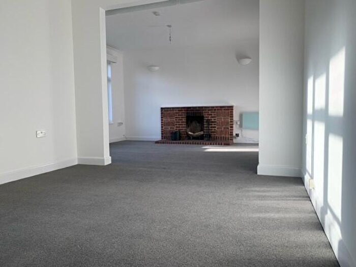 2 Bedroom End Of Terrace House To Rent In Seafront Estate, Hayling Island, PO11