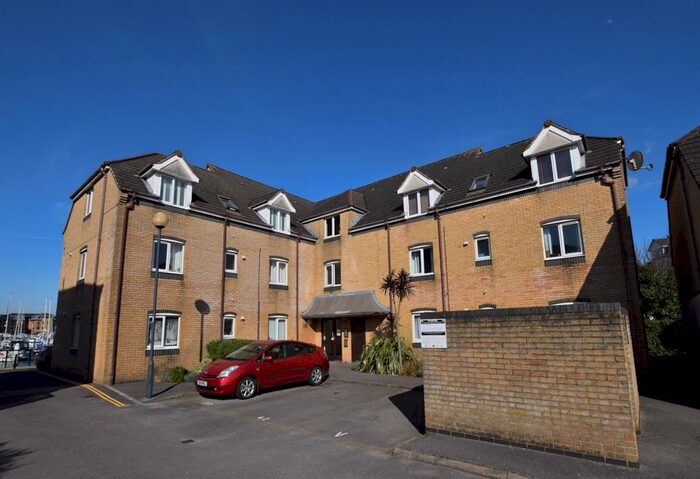 1 Bedroom Apartment To Rent In Atlantic Close, Ocean Village, Southampton, Hampshire, SO14