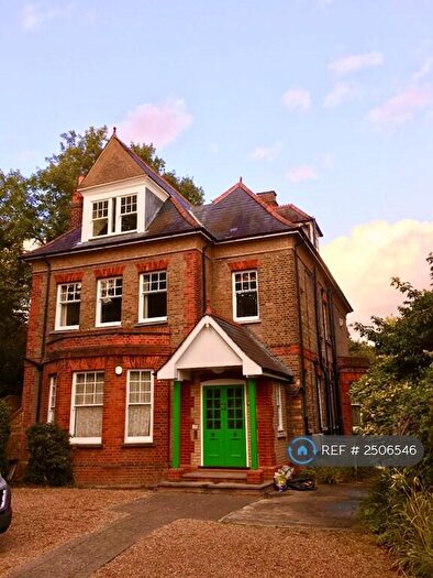 2 Bedroom Flat To Rent In Court Road, London, SE9