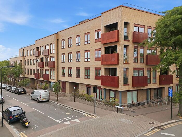 1 Bedroom Flat For Sale In Bevan Court, Tallack Road, Leyton, E10