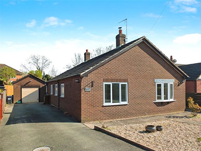3 Bedroom Bungalow For Sale In Smelthouse Lane, Pant, Oswestry, Shropshire, SY10