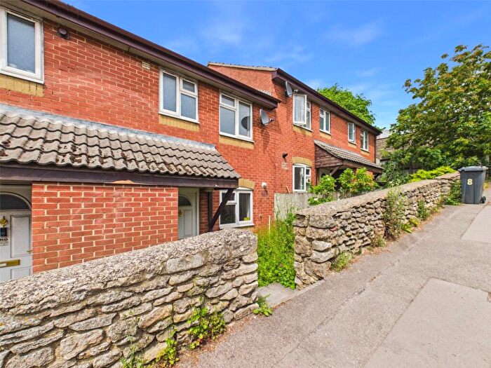 2 Bedroom Terraced House For Sale In Ryeleaze Close, Stroud, Gloucestershire, GL5