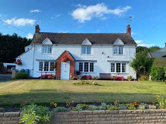 4 Bedroom Detached House For Sale In Cemetery Road, Weston, Crewe, CW2