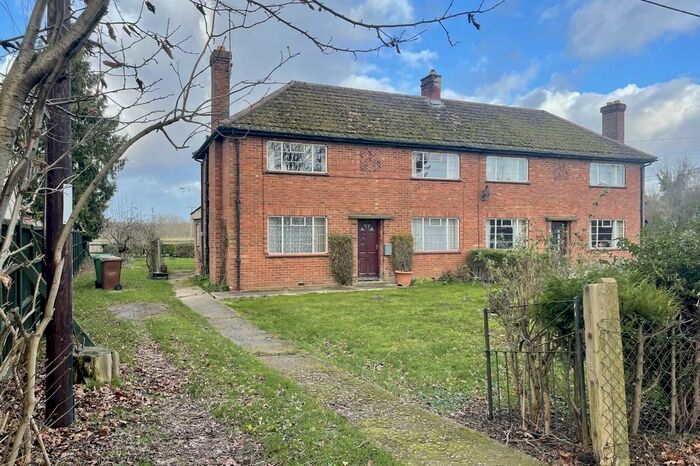 3 Bedroom Semi-Detached House For Sale In Cranwich Road, Cranwich, IP26