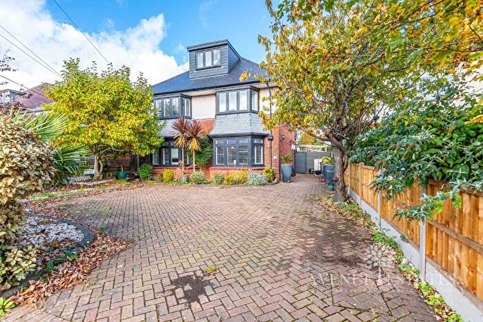 5 Bedroom Detached House For Sale In Ophir Road, Bournemouth, Dorset, BH8