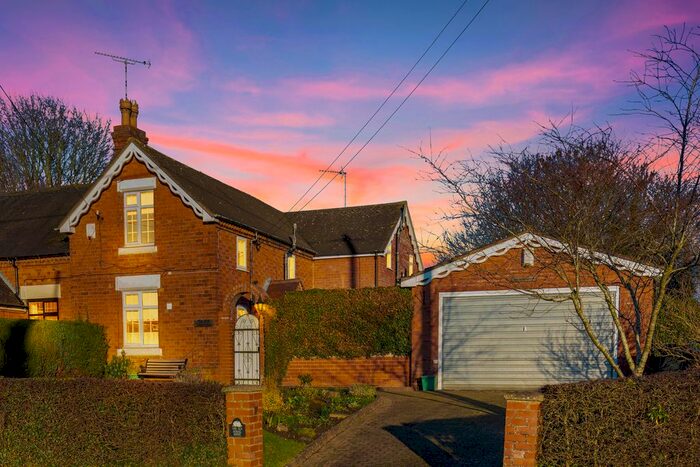 3 Bedroom Semi-Detached House For Sale In Main Street, Withybrook, Warwickshire, CV7