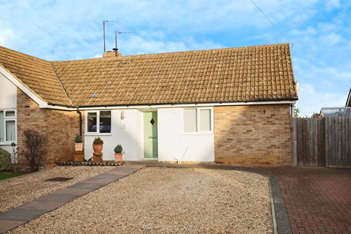 2 Bedroom Semi-Detached Bungalow For Sale In Horton Road, Middleton Cheney, Banbury, OX17