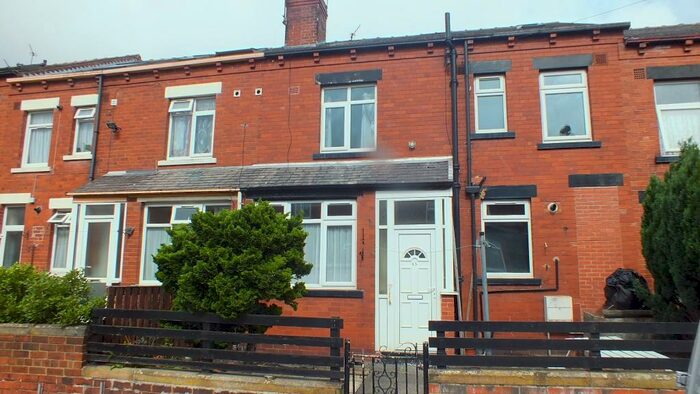3 Bedroom Terraced House To Rent In Parkfield Grove, Leeds, West Yorkshire, LS11