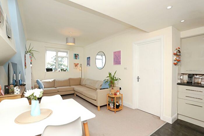 1 Bedroom Flat For Sale In Beckenham Road, Beckenham, BR3