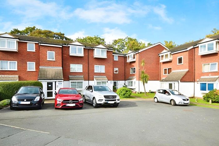 1 Bedroom Flat To Rent In Heathdene Drive Belvedere, DA17