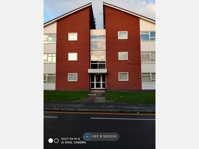 1 Bedroom Flat To Rent In Mill Street, Cannock, WS11