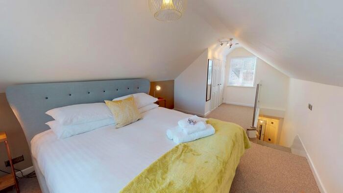 1 Bedroom Flat To Rent In Bullingdon Road, Oxford, OX4