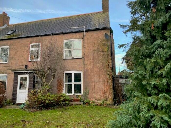 2 Bedroom Semi-Detached House For Sale In Mole Drove, Gedney Hill, Spalding, Lincolnshire, PE12