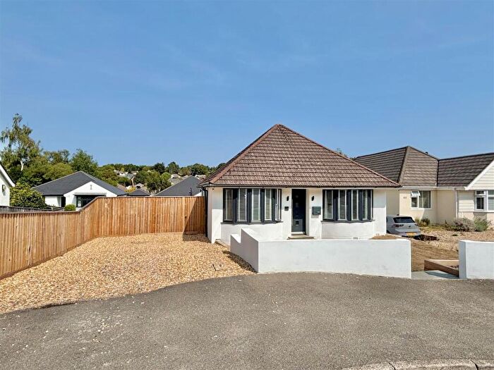 2 Bedroom Detached Bungalow For Sale In Abbotsbury Road, Broadstone, BH18