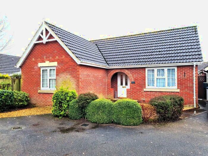 2 Bedroom Detached Bungalow To Rent In Bullfinch Way, Friday Bridge, Wisbech, PE14