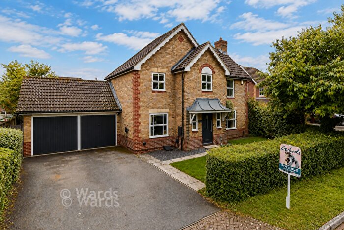 4 Bedroom Detached House For Sale In Anson Avenue, West Malling, Kent, ME19