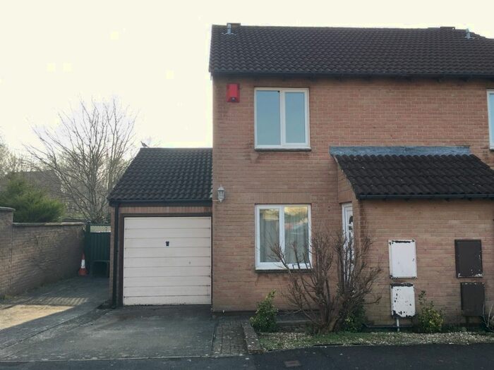 2 Bedroom Semi-Detached House To Rent In Sheldon Drive, Wells, BA5