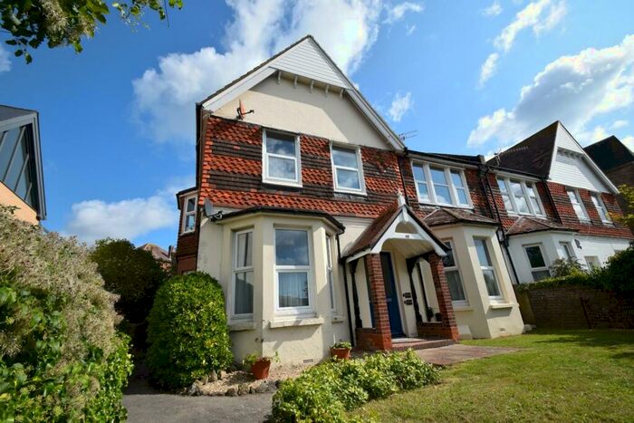 1 Bedroom Flat To Rent In Upperton Road, Eastbourne, BN21