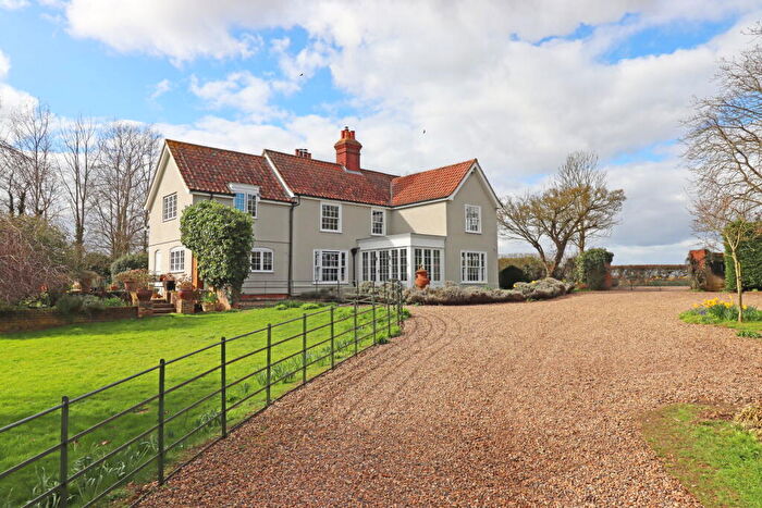 5 Bedroom Detached House For Sale In Monewden, IP13