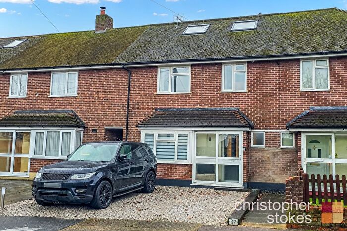 4 Bedroom Terraced House For Sale In Hampden Crescent, Cheshunt, Hertfordshire, EN7